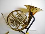 C.G.CONN フレンチホルン 6D