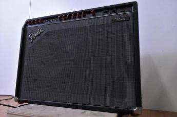 FENDER THE TWIN 赤ノブ ギターアンプ