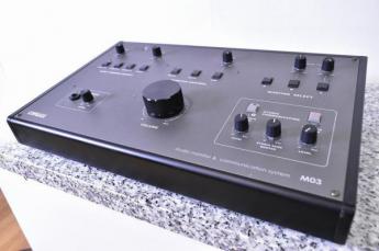 Conisis M03 モニターコントローラー