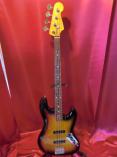 FRETLESS BASS　【エレキベース】