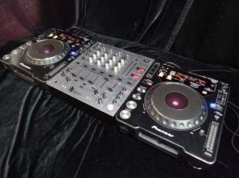 CDJ-1000Mk2 DJM-600