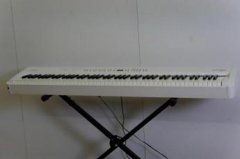 Roland/ローランド 電子ピアノ FP-50