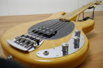 MUSICMAN エレキベース StingRay