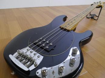 MUSIC MAN/ミュージックマン ベース StingRay