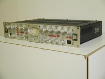 AVALON DESIGN アバロンデザイン マイクプリアンプ VT-737SP