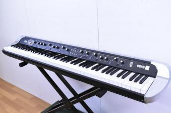 KORG SV-1 88 コルグ シンセサイザー ハードケース付